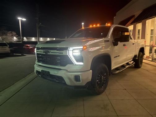 2024 Chevrolet Silverado 2500 LTZ