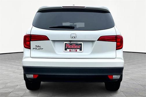 2017 Honda Pilot EX