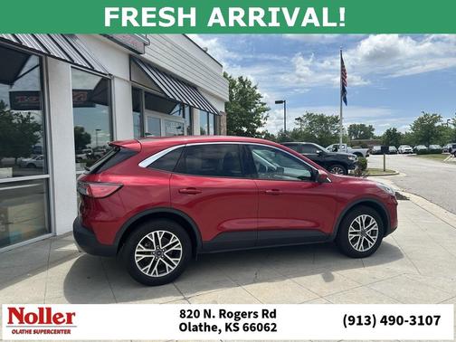 2022 Ford Escape SEL