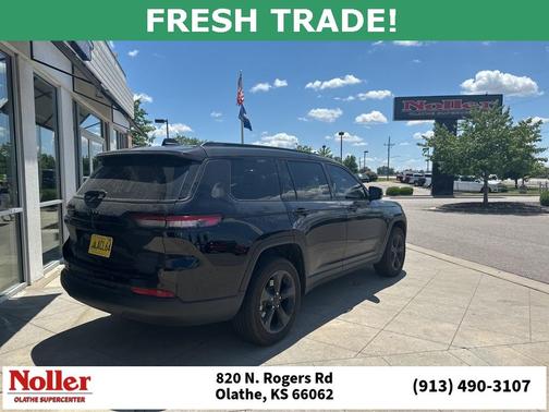 2023 Jeep Grand Cherokee L Laredo