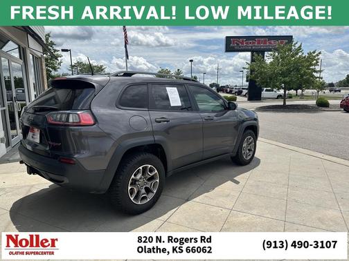 2020 Jeep Cherokee Trailhawk