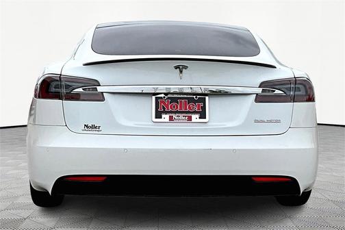 2020 Tesla Model S Performance