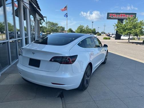 2020 Tesla Model 3 Standard Range Plus