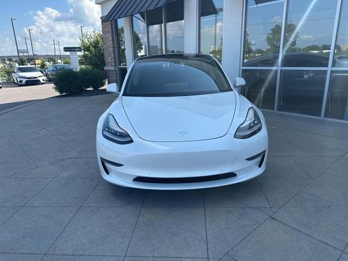 2020 Tesla Model 3 Standard Range Plus