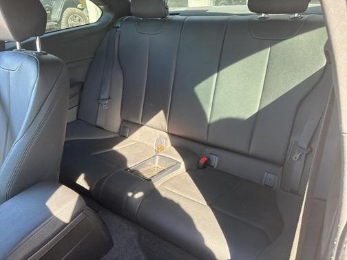 2016 BMW 228 i