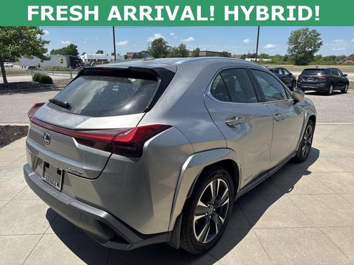 2022 Lexus UX 250h Base