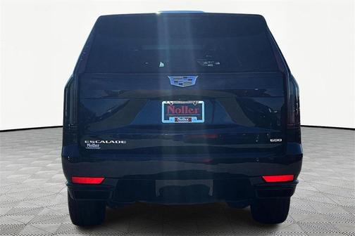 2022 Cadillac Escalade ESV Sport Platinum