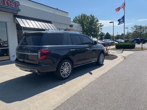 2022 Ford Expedition Platinum