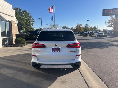 2023 BMW X5 M50i