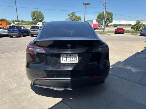 2020 Tesla Model Y Performance