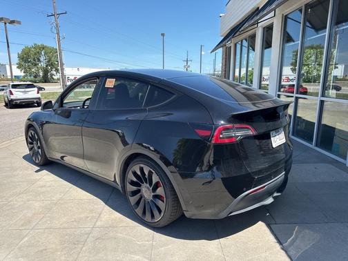 2020 Tesla Model Y Performance