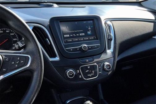 2016 Chevrolet Malibu 1LT