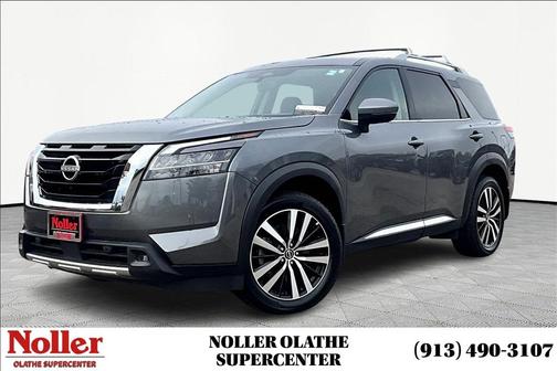 2024 Nissan Pathfinder Platinum