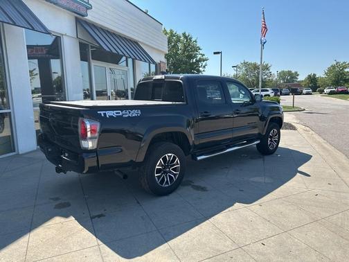 2022 Toyota Tacoma TRD Sport