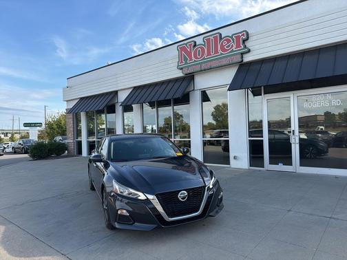 2022 Nissan Altima 2.5 SV