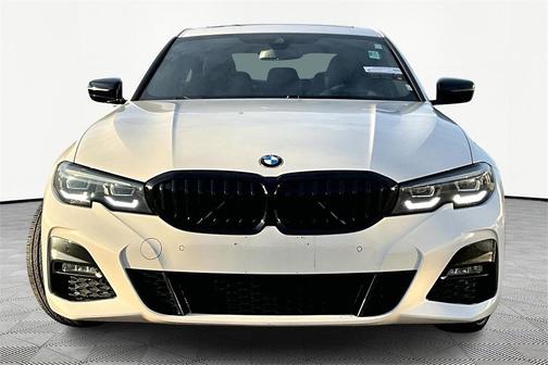 2022 BMW 330 i xDrive