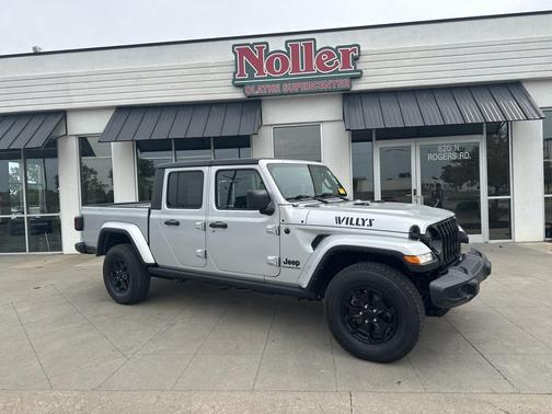 2022 Jeep Gladiator Sport