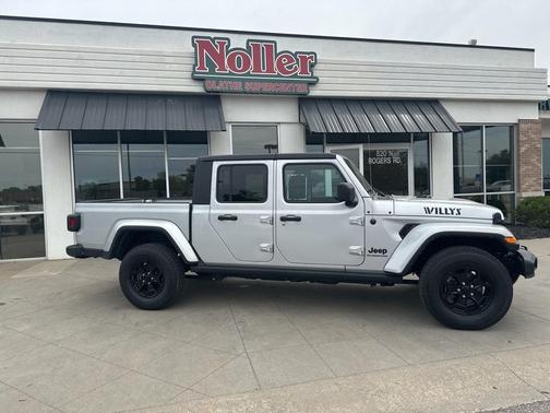 2022 Jeep Gladiator Sport