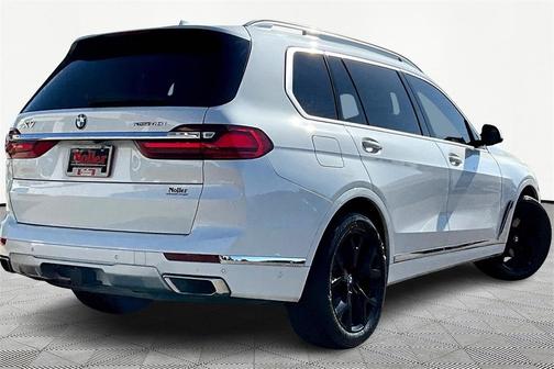 2021 BMW X7 xDrive40i