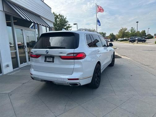 2021 BMW X7 xDrive40i
