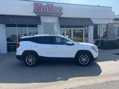 2022 GMC Terrain SLT