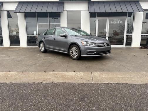 2016 Volkswagen Passat 1.8T R-Line w/ Comfort