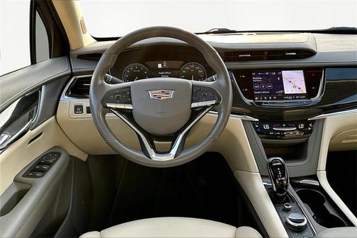 2023 Cadillac XT6 Premium Luxury FWD