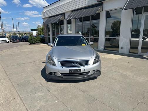 2013 INFINITI G37x Base