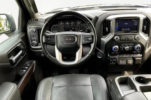 2022 GMC Sierra 1500 Limited SLT