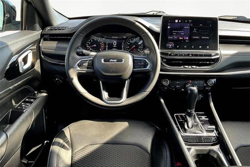 2022 Jeep Compass Altitude