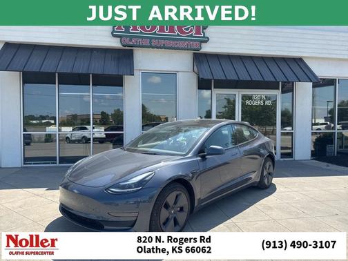 2023 Tesla Model 3 Base
