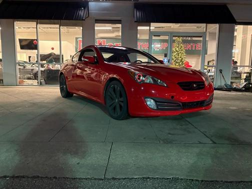 2010 Hyundai Genesis Coupe 3.8 Grand Touring