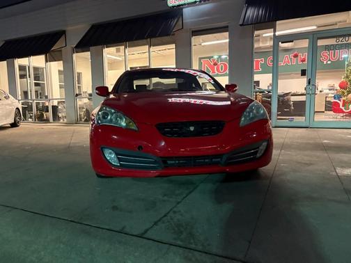 2010 Hyundai Genesis Coupe 3.8 Grand Touring