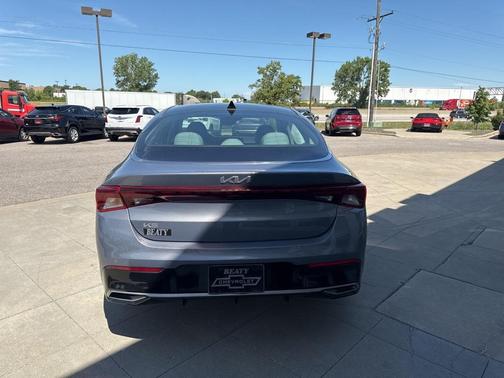 2023 Kia K5 EX