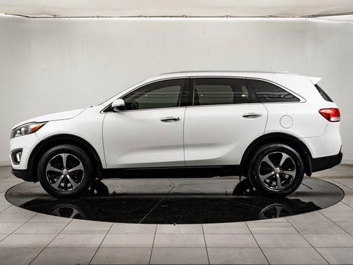 2016 Kia Sorento EX
