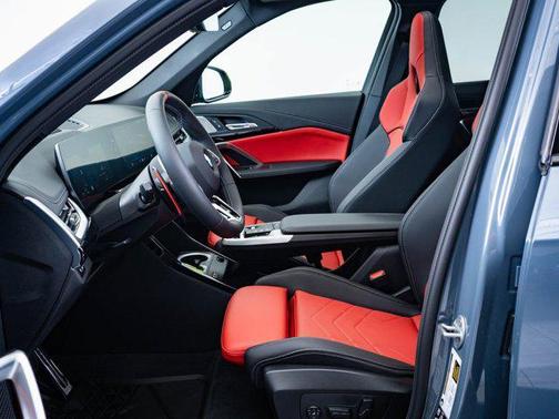 2025 BMW X1 M35i