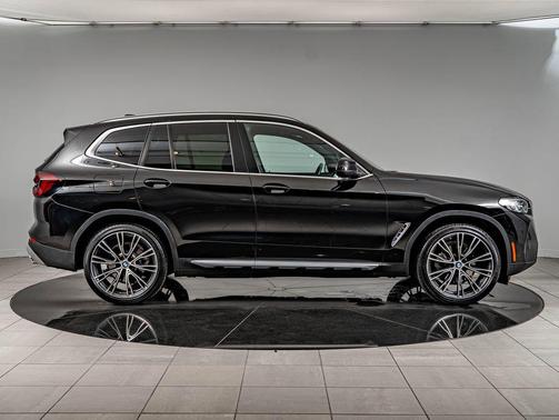 Jet Black 2024 BMW X3 xDrive30i