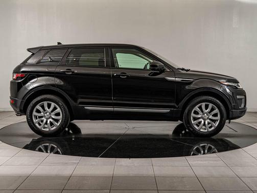 Santorini Black Metallic 2016 Land Rover Range Rover Evoque SE