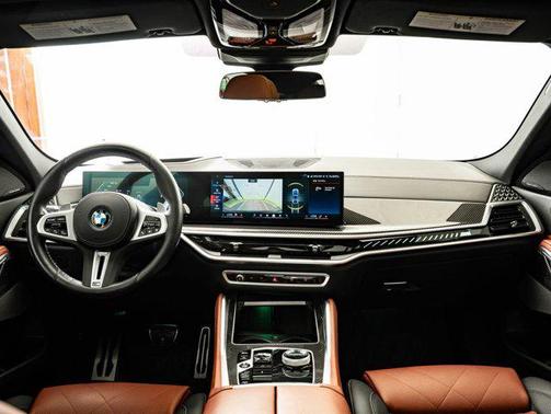 Skyscraper Grey Metallic 2024 BMW X6 M60i