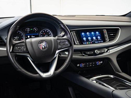 2023 Buick Enclave Essence FWD