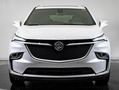 2023 Buick Enclave Essence FWD