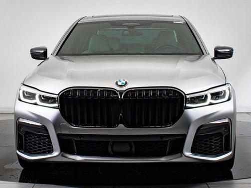 2021 BMW 745e xDrive