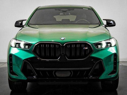 2024 BMW X6 M60i