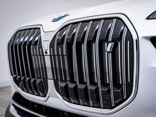 2025 BMW i7 eDrive50