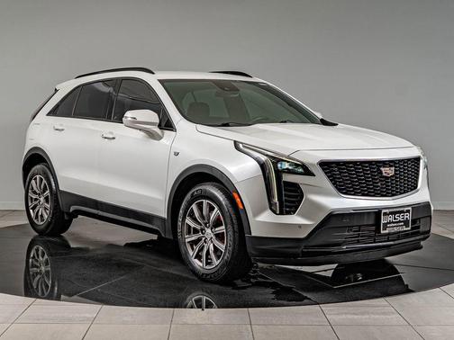Crystal White Tricoat 2021 Cadillac XT4 Sport