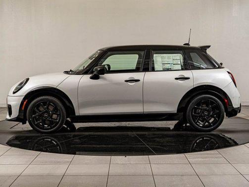 Nanuq White Metallic 2026 MINI Hardtop Cooper S