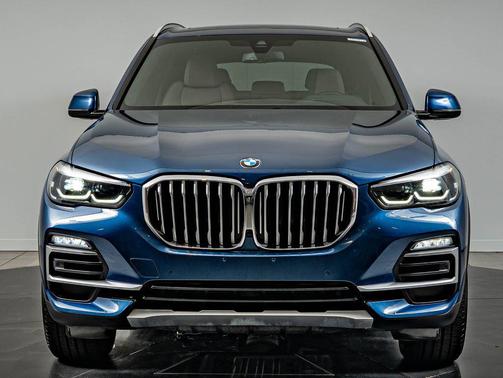 Phytonic Blue Metallic 2019 BMW X5 xDrive40i