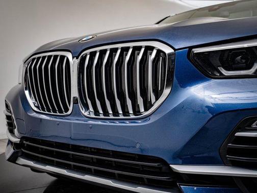 Phytonic Blue Metallic 2019 BMW X5 xDrive40i