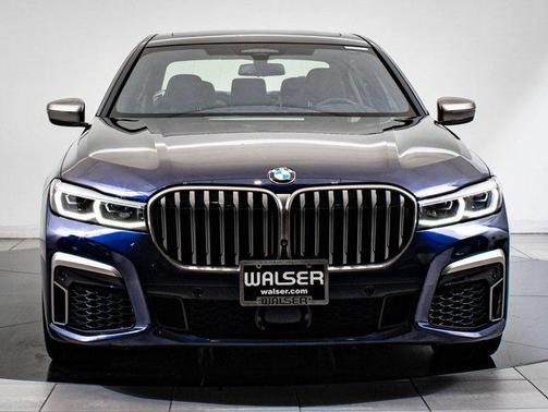 2022 BMW M760 xDrive