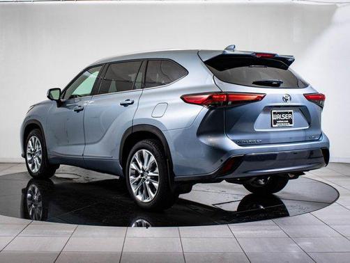 2023 Toyota Highlander Limited